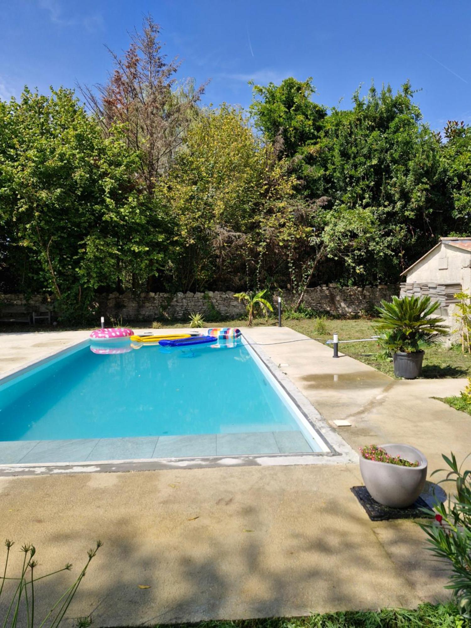 فيلا Demeure En Pierre Avec Piscine Privee Etauliers المظهر الخارجي الصورة